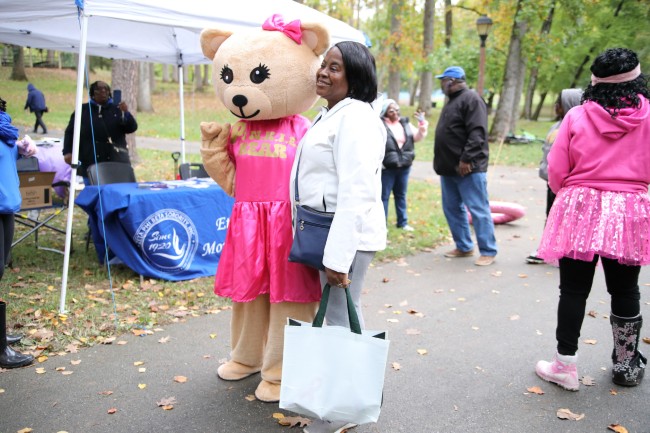 2026 AAHP The Park Goes Pink Photos 77