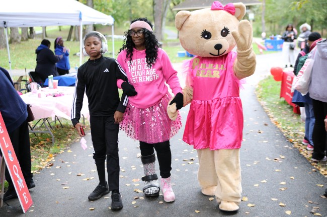 2026 AAHP The Park Goes Pink Photos 93